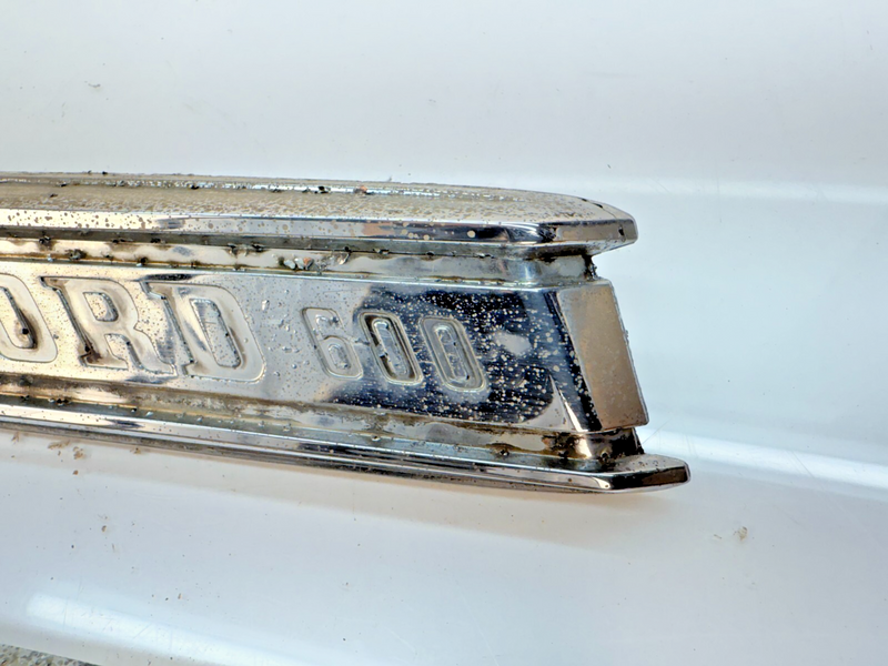 OEM 1968 - 1972 Ford Truck F-600 Hood Emblems Badge SET C8TB-16720-K B66-21