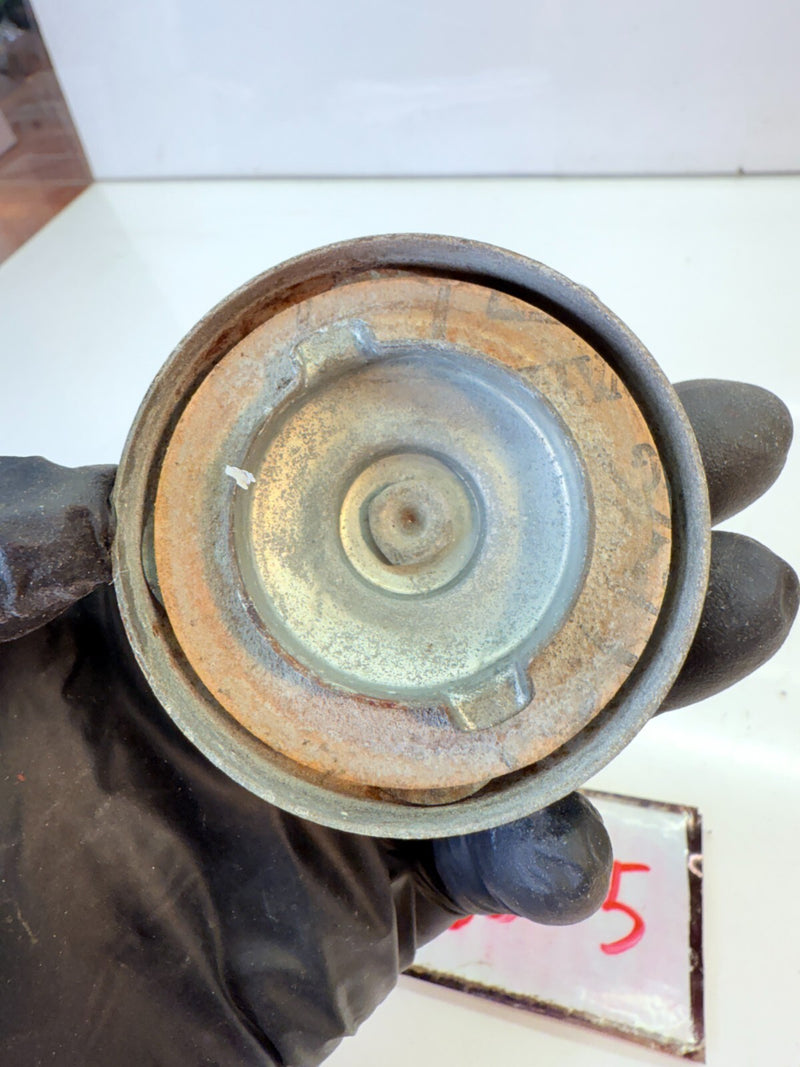 OEM 1957 -1964 BUICK OLDSMOBILE CADILLAC FUEL TANK CAP NON VENTED 1174888 B60-5