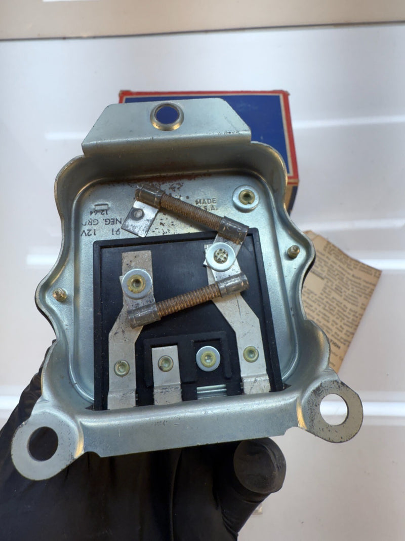 NOS American Bosch Voltage Regulator RAB 12A 11 C16-34