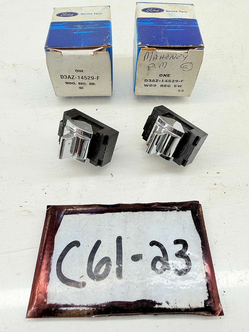 (1) NOS 1973 - 1978 Ford Galaxies Torino Power Window Switch D3AZ-14529-F C61-23