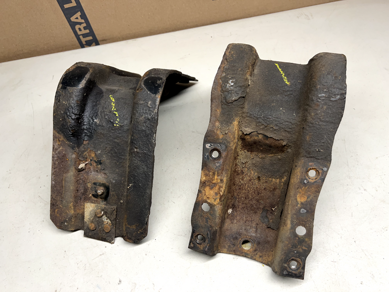 OEM 73-87 Chevy GMC C10 C20 K10 K20 K30 PAIR Gas Tank Hanger Bracket U3B
