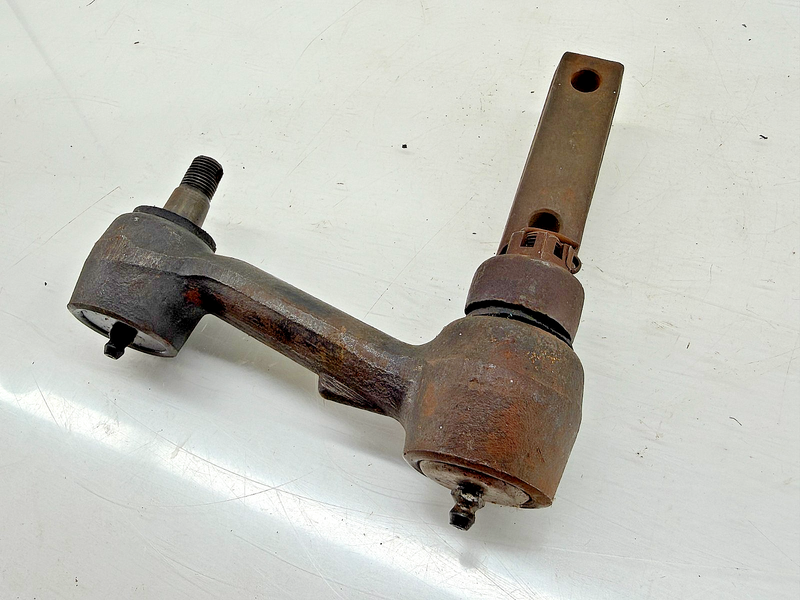 NOS 1967 1968 1969 1970 Ford Mustang Mercury Cougar Steering Idler Arm C18-73