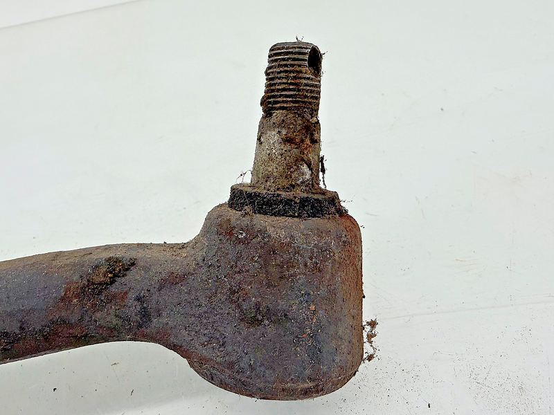 OEM 1958 - 1964 Chevrolet Bel Air Corvair Idler Arm Steering 3744788 GM C49-20
