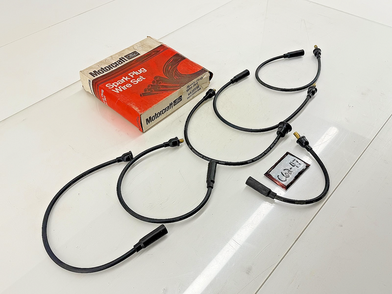 NOS 1976 Ford F-150 Bronco Truck Spark Plug Wire Set D6PZ-12259-ANR C62-47