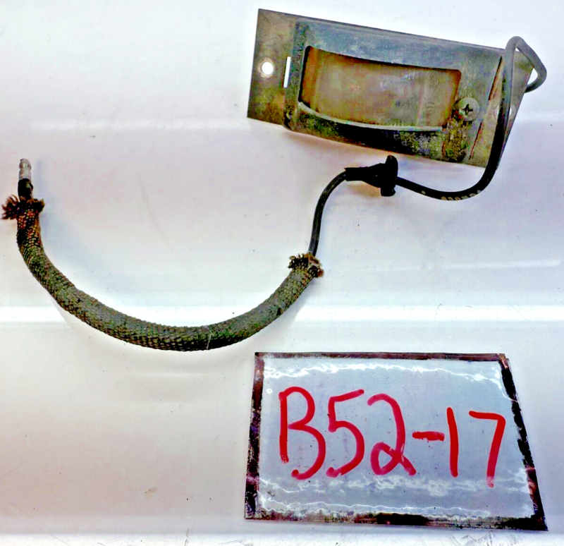 Vintage Ford F1-59 Light Housing B52-17