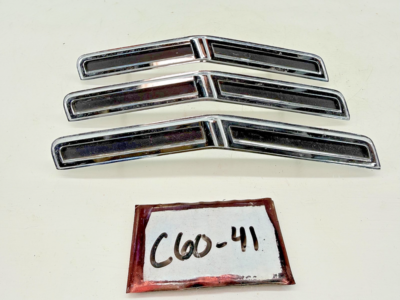 (3) NOS 1966 MERCURY COMET RH CHROME FENDER LOUVERS EMBLEMS C6GB-16188-C C60-41