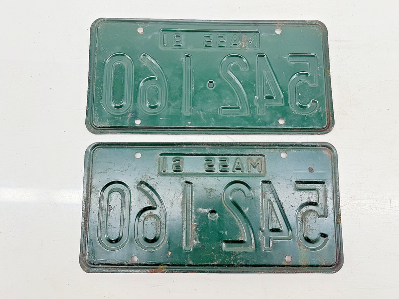 Orig. Paint PAIR 1961 542160 Massachusetts License Plate Sign MA 542-160 C76-72