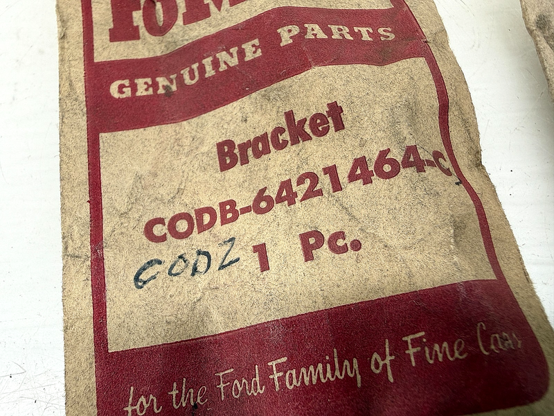 NOS 1960 - 1963 FORD FALCON VENT WINDOW PIVOT BRACKETS C0DB-6421464-C C67-119