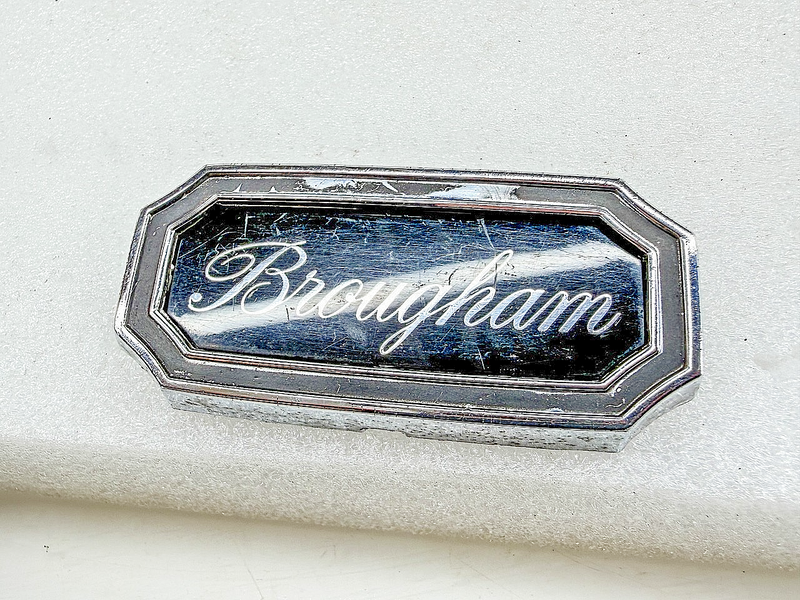 OEM 1971 1972 FORD LTD GALAXIE BROUGHAM ROOF PILLAR EMBLEM D1AZ-65517A20A E10-33