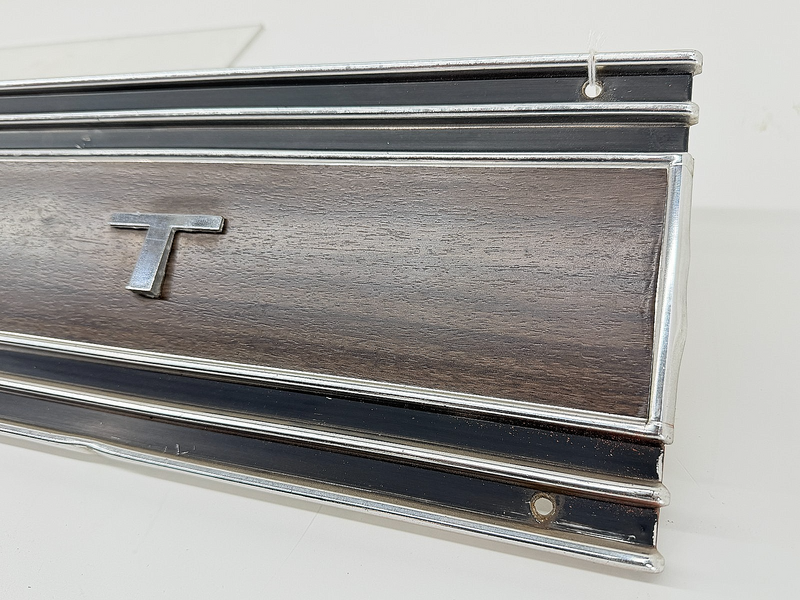 OEM 1967 1969 1970 1971 1972 CHEVY TRUCK BLAZER WOODGRAIN TAILGATE BAND PANEL