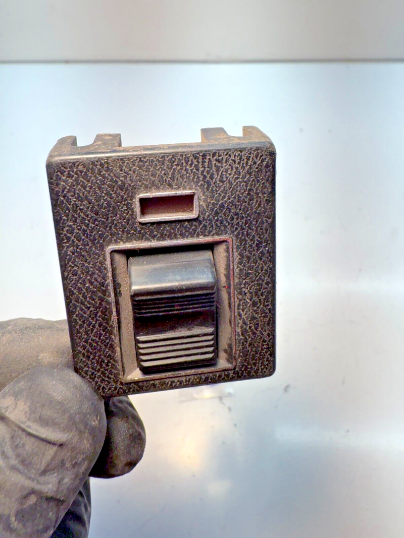 OEM Detomaso Pantera Factory Switch C5-42