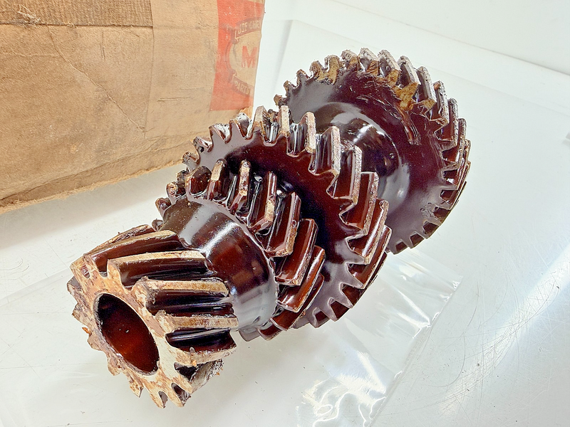NOS 1957 FORD FAIRLANE GALAXIE EDSEL 3 SPEED TRANSMISSION CLUSTER GEAR C72-21