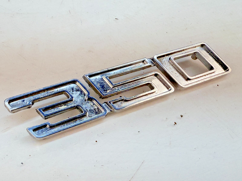 OEM 1969 - 1974 350 Fender Emblem Chevy Chevelle Camaro Nova SS Impala B32-352