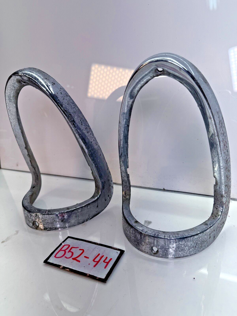 Vintage OEM 1955 Chevy Bel Air Tail Light Bezel Trim Pair 5945612 55 B52-44