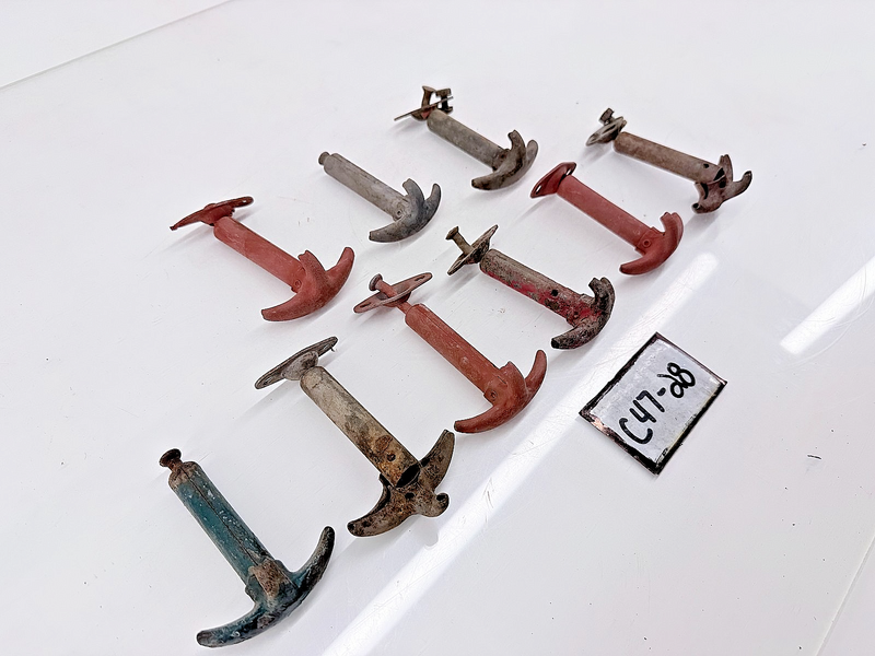 LOT of Original 1939 - 1945 Jeep Willys M38 Hood Latch Hooks GPW MB C47-28