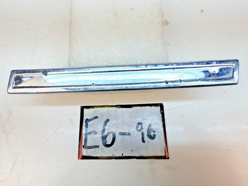 OEM 1960 Chevrolet Impala #8 Right Fender Chrome Molding Trim Louver E6-96