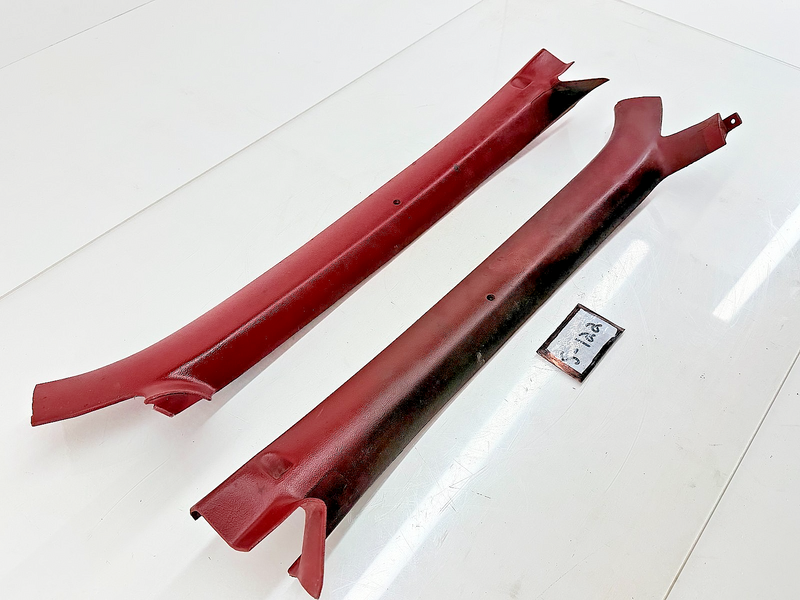 1983 - 1986 FORD Mustang Foxbody Convertible PAIR Red A-Pillar Trim E3ZB-6103598