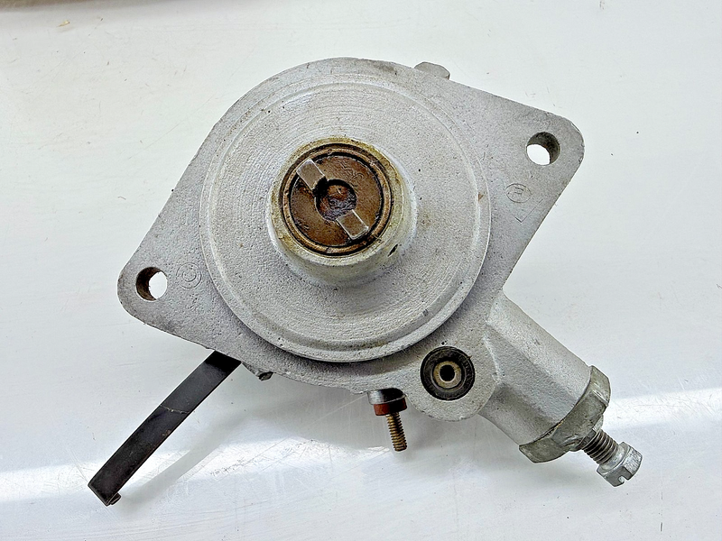 NOS 1946 1947 1948 Ford MERCURY 6-CYLINDER G-Series DISTRIBUTOR 5GA-12127 C51-8