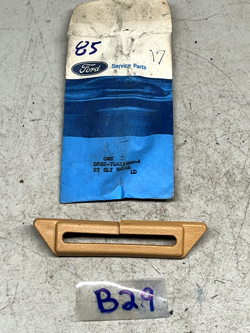 NOS 1978-1983 FORD FAIRMONT STATION WAGON SEAT BELT TRIM BEZEL 79 80 81 B29-85