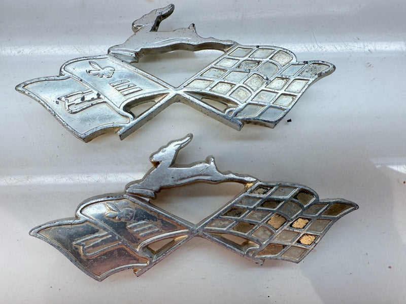 Original 1960 Impala Pair Impala X Cross Flags Quarter Emblem Badges 60 B32-310
