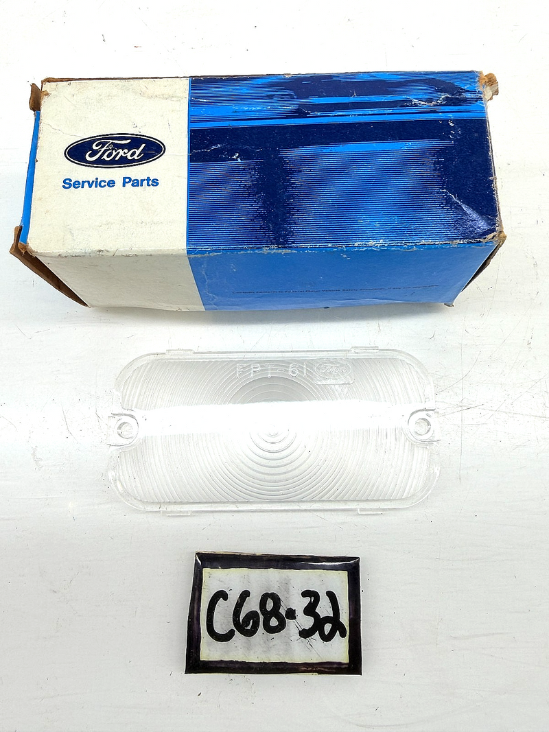 NOS 1961 - 1967 Ford Galaxie F100 Thunderbird Parking Lamp Lens C3AZ-13208-B C68