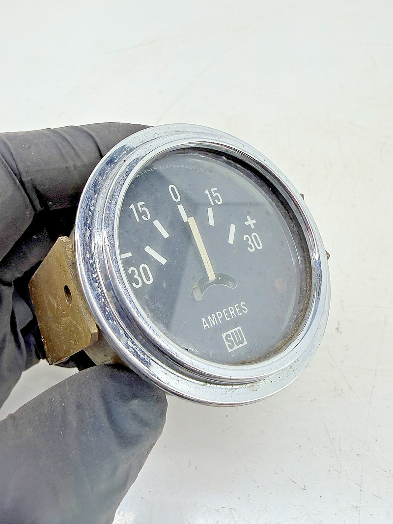 Vintage 1950s - 1960s Hot Rod Stewart Warner Ammeter 30 Amp Gauge 424784 C39-57
