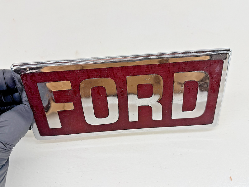 Vintage ORIGINAL Ford Chrome Emblem Badge MAN CAVE RAT ROD C66-21