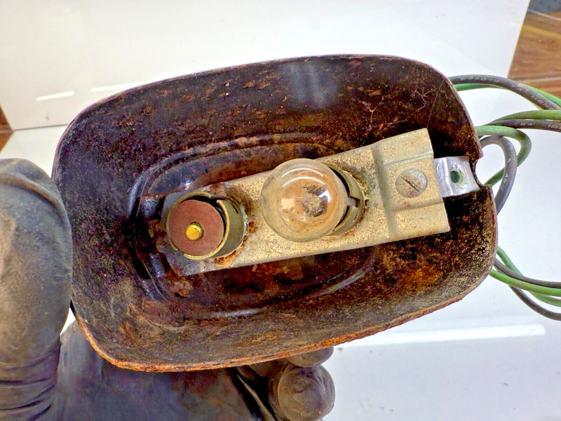 OEM 1940 - 1953 Chevy Truck Tail Lamp Light Housing 40 41 42 43 44 45 46 B52-27