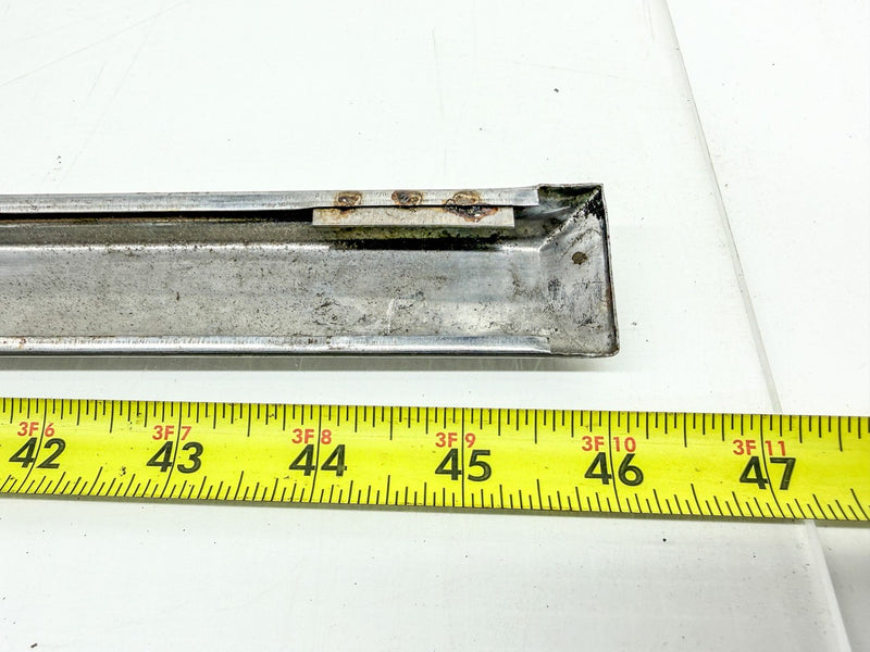 NOS 1953 1954 CHEVROLET Right Rear Quarter Fender Trim Spear 4603306 S-131