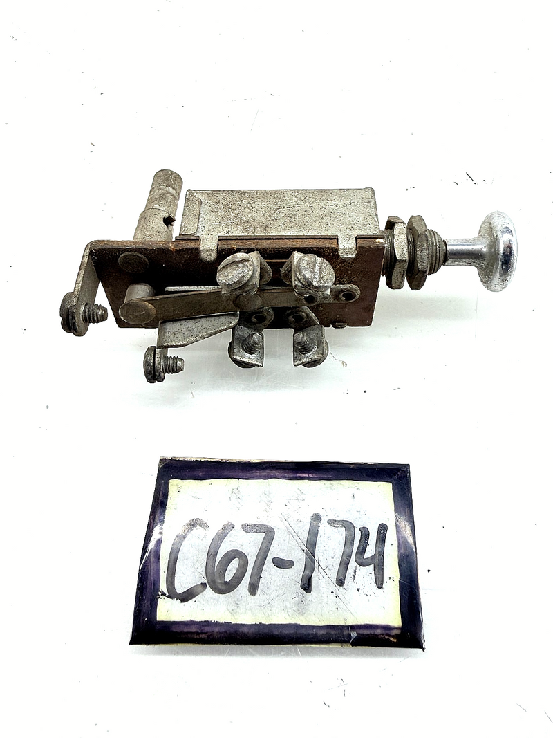 Vintage Push-Pull Switch Chrome Knob Bezel 1930s 1940s Ford C67-174