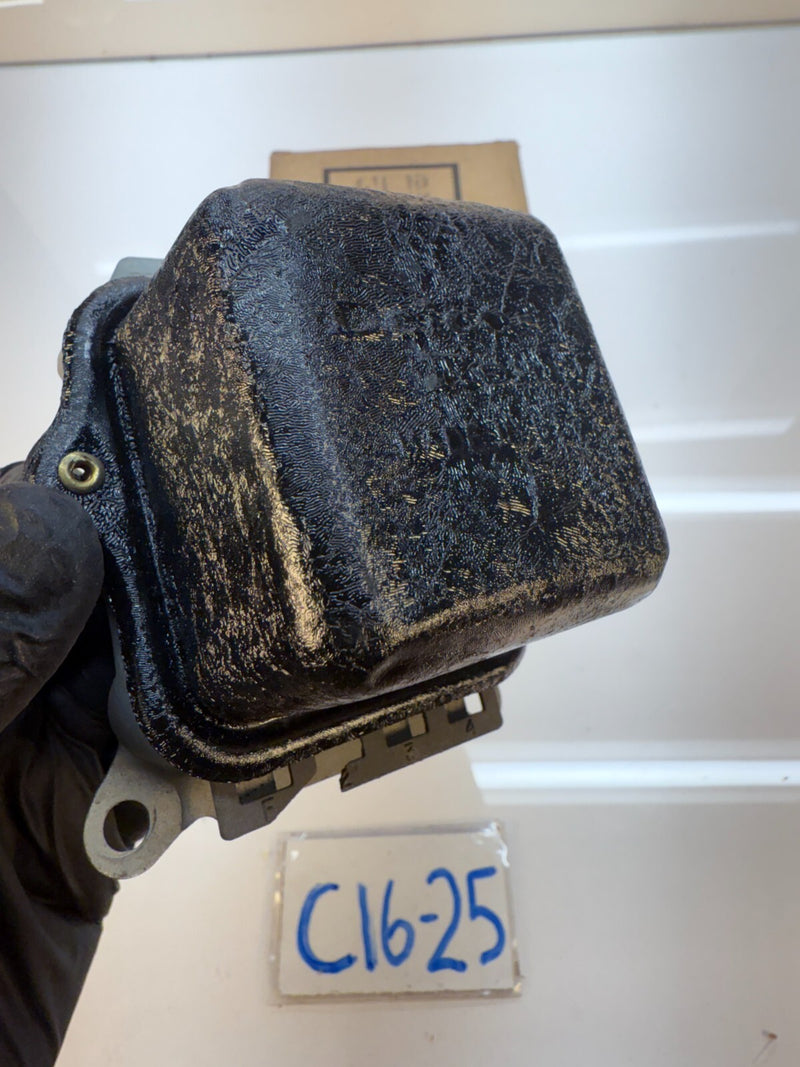 NOS Delco Remy Voltage Regulator D-633 1119511 C16-25