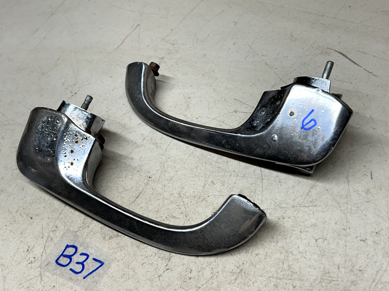 OEM 1965 66 CHEVROLET IMPALA BELAIR BISCAYNE WAGON OUTSIDE DOOR HANDLE 65 B37-6