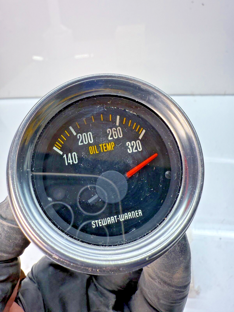NOS Vintage Stewart Warner  Electric Oil Temperature Gauge P-82887 C22-8