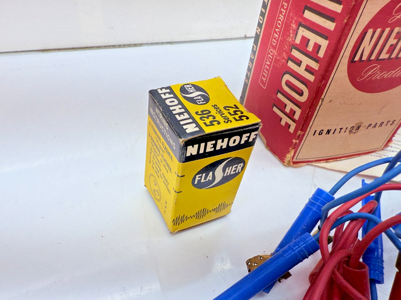 VINTAGE NOS NIEHOFF DASHBOARD ACCESSORY WARNING FLASHER CHEVY BUICK FORD B73-19