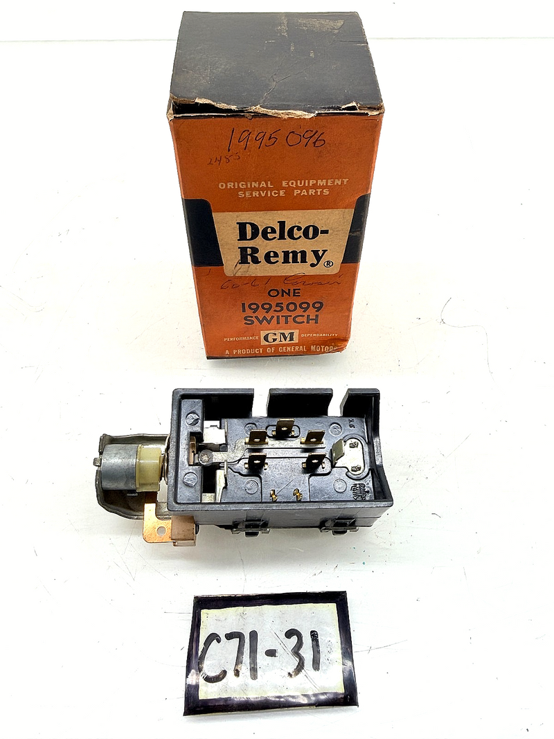 NOS 1958 - 1963 BUICK CORVETTE CHEVROLET HEADLAMP HEADLIGHT SWITCH 1995099 C71