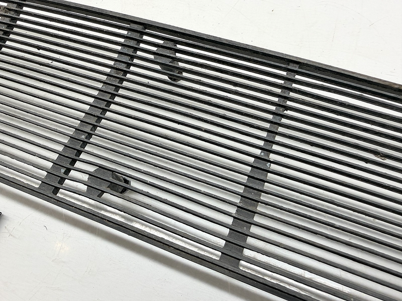 OEM 1964 1965 1966 FORD THUNDERBIRD DASH SPEAKER GRILLE C4SB-6804405-C U3B-55