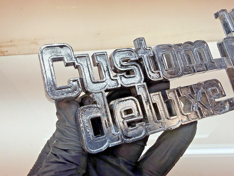 OEM 1975 - 1980 Front Fender "Custom Deluxe 10" EMBLEM Set Squarebody 349682 GM