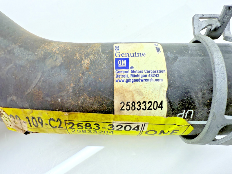 OEM GM 2006-2010 Chevrolet GMC Silverado Sierra Radiator Inlet Hose 25833204 C30