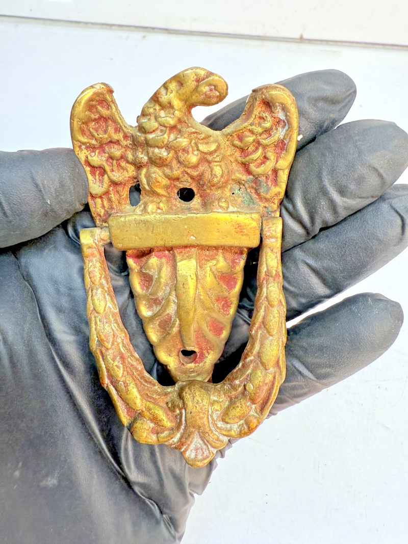 VINTAGE ANTIQUE 1900's BRASS VICTORIAN Eagle SALVAGED DOOR KNOCKER 3" B68-24
