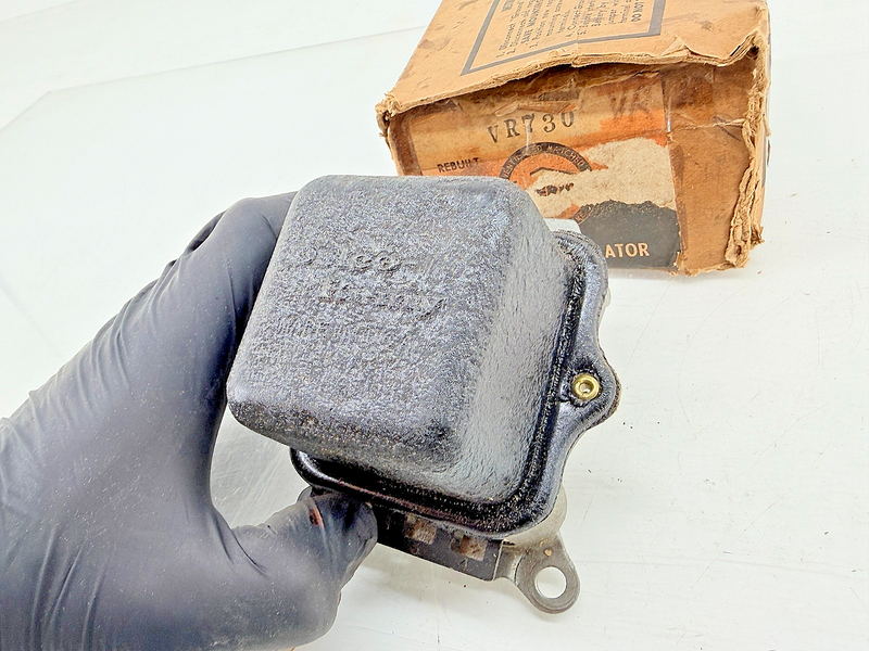 NOS 1962 1963 1966 1967 Oldmobile Buick Delco Voltage Regulator 1119507 C74-11