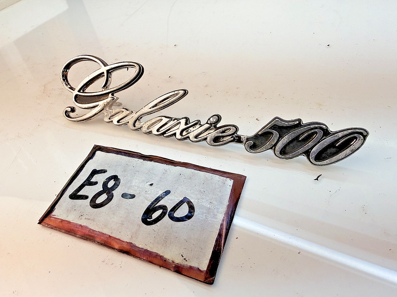 OEM 1972 -1974 Ford Galaxie 500 Emblem Badge Script D2AB-6550398-AA E8-60