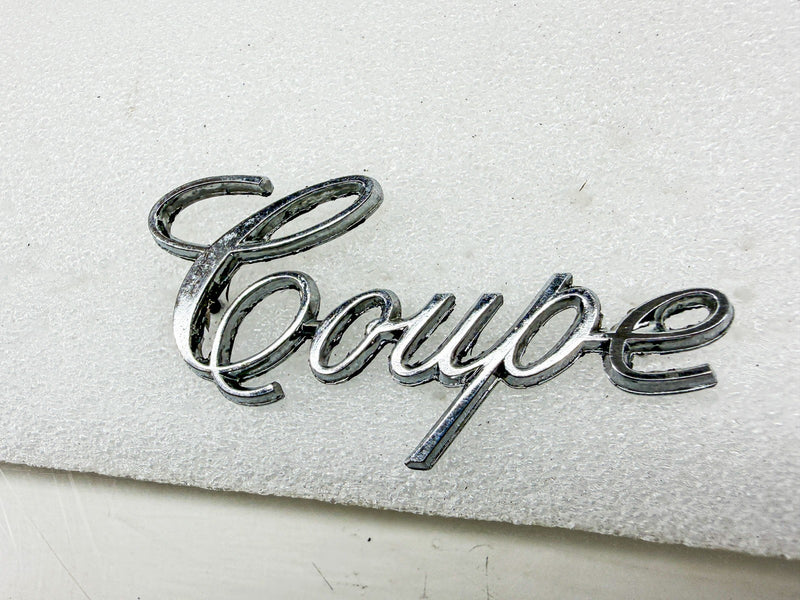 Vintage 1965 - 1970 CADILLAC COUPE DE VILLE SAIL PANEL EMBLEM E10-102