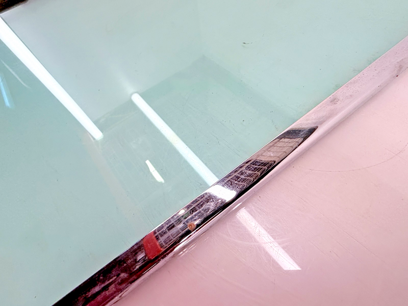 ORIGINAL 1955 1956 1957 CHEVY Bel Air SET Side Door CHROME Frame & Glass U5B-21