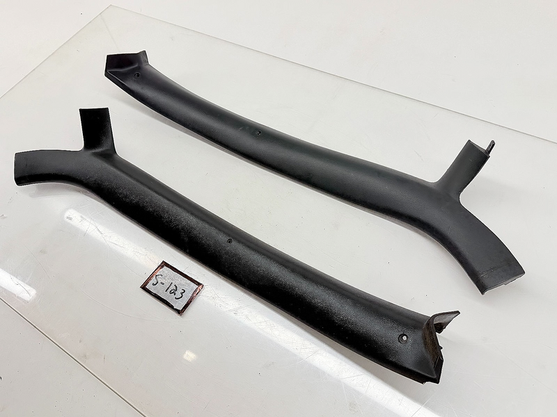 1987 - 1993 Ford Mustang Black Pillar Trim Windshield Headliner Factory GT S-183