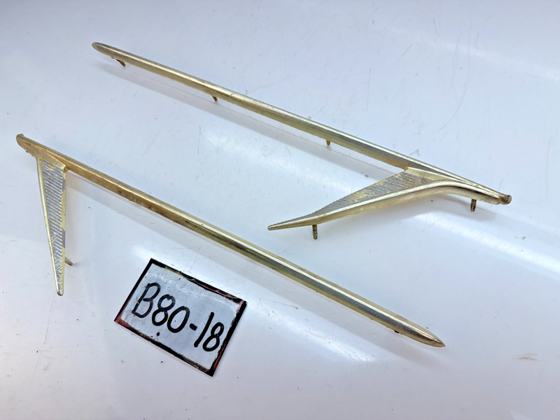 OEM 1962 Ford Falcon Fender Badge Emblems C2DB-16229-B C2DB-162228-B B80-18