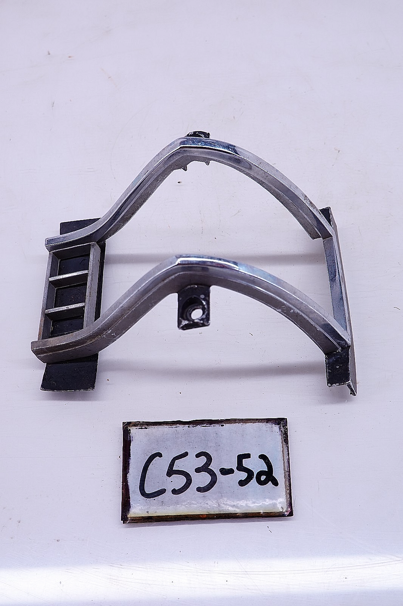 1973 Mercury Marquis Monterey Front Fender Marker Molding Trim Lens Bezel C53-52