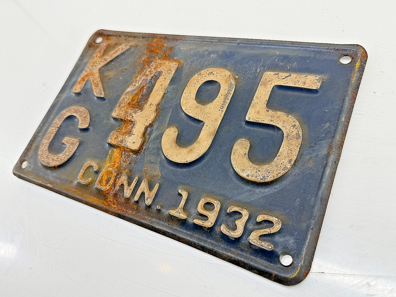 Original Paint 1932 KG-495 Connecticut License Plate Sign C47-75