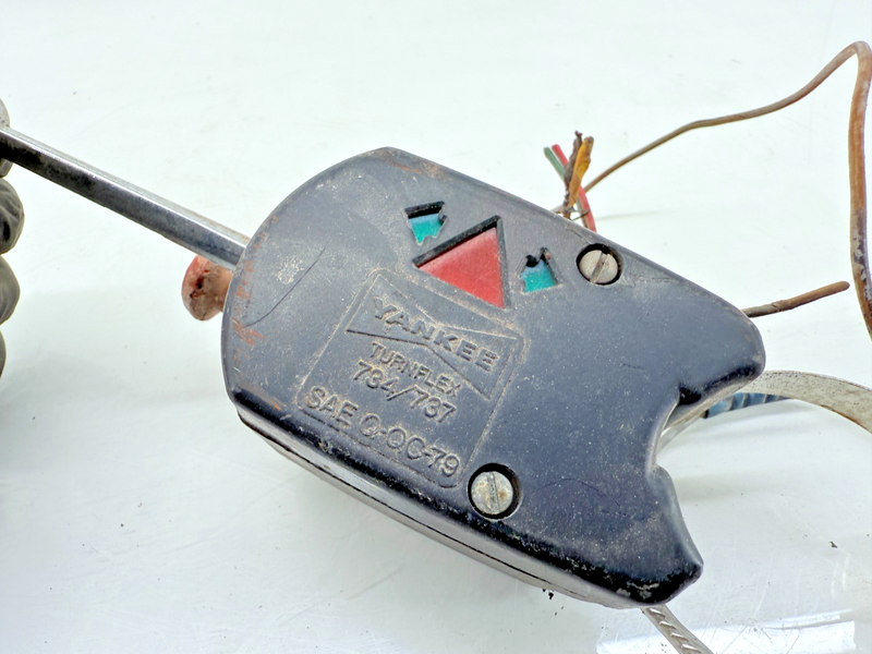 Vintage YANKEE TURNFLEX TURN SIGNAL SWITCH HOT RAT ROD 734/737 C38-28