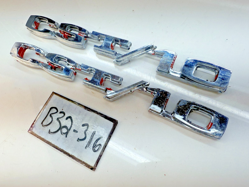 OEM 1969 - 1972 Chevy Pickup CST/10 Fender Emblem Truck Badge Trim B32-316