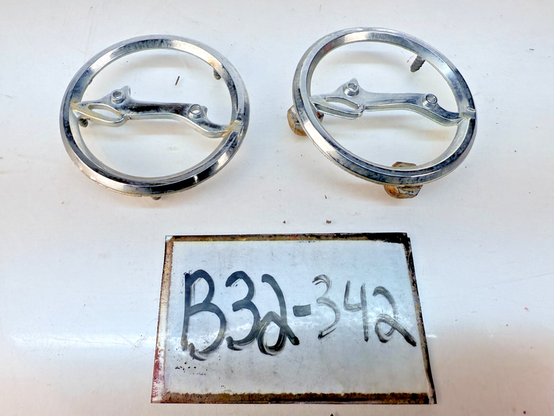 OEM 1962 Chevrolet Impala GM PAIR Factory Quarter Panel Emblem 4843727 B32-342